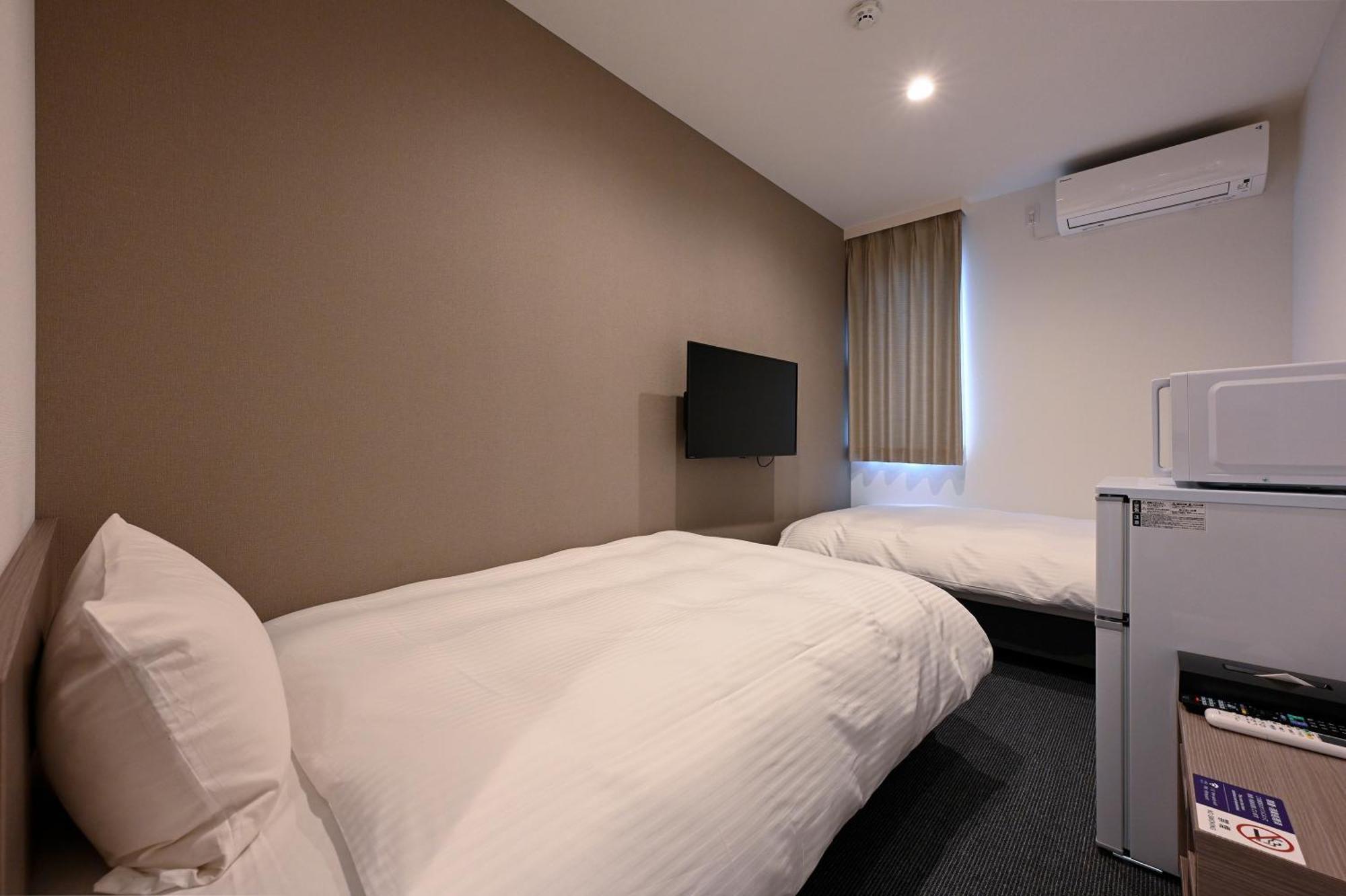 Hotel R9 The Yard Kohoku Сага Экстерьер фото